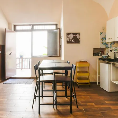 La Casetta Sulle Rampe Naples